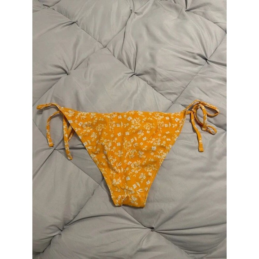 Bikini set - Picture 2 of 2